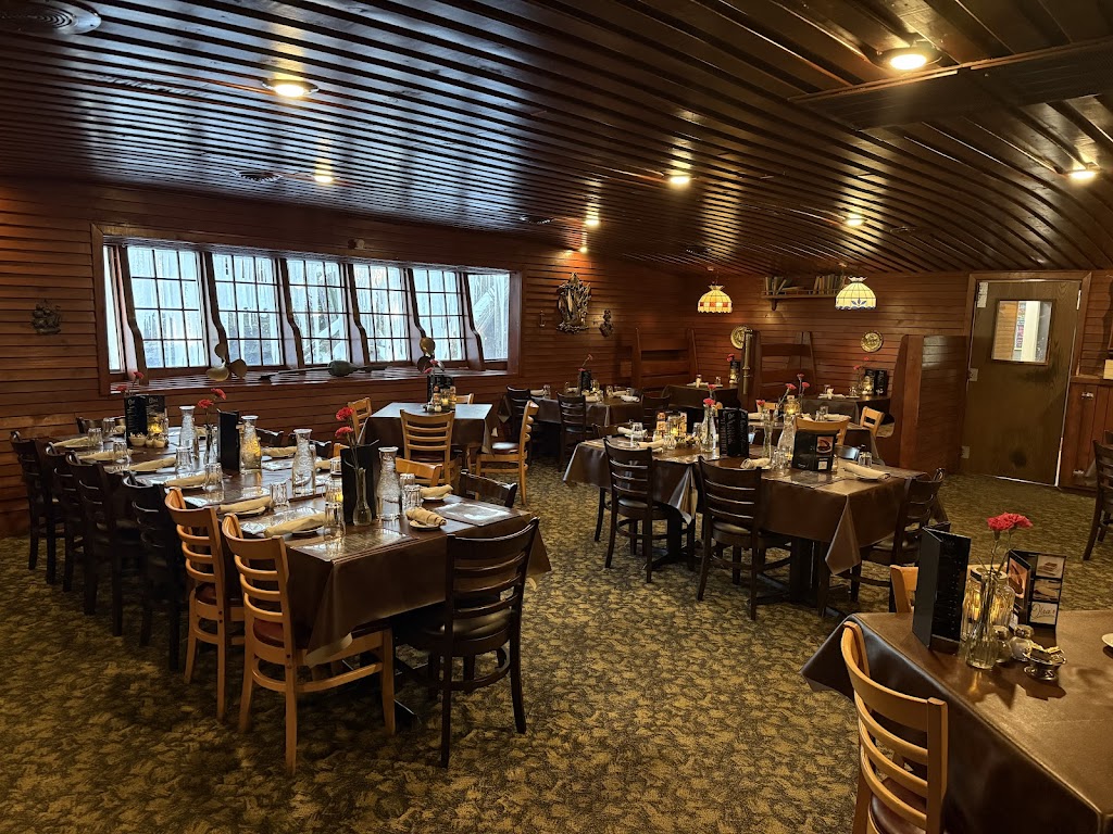  Oliva’s at Gulliver's Landing