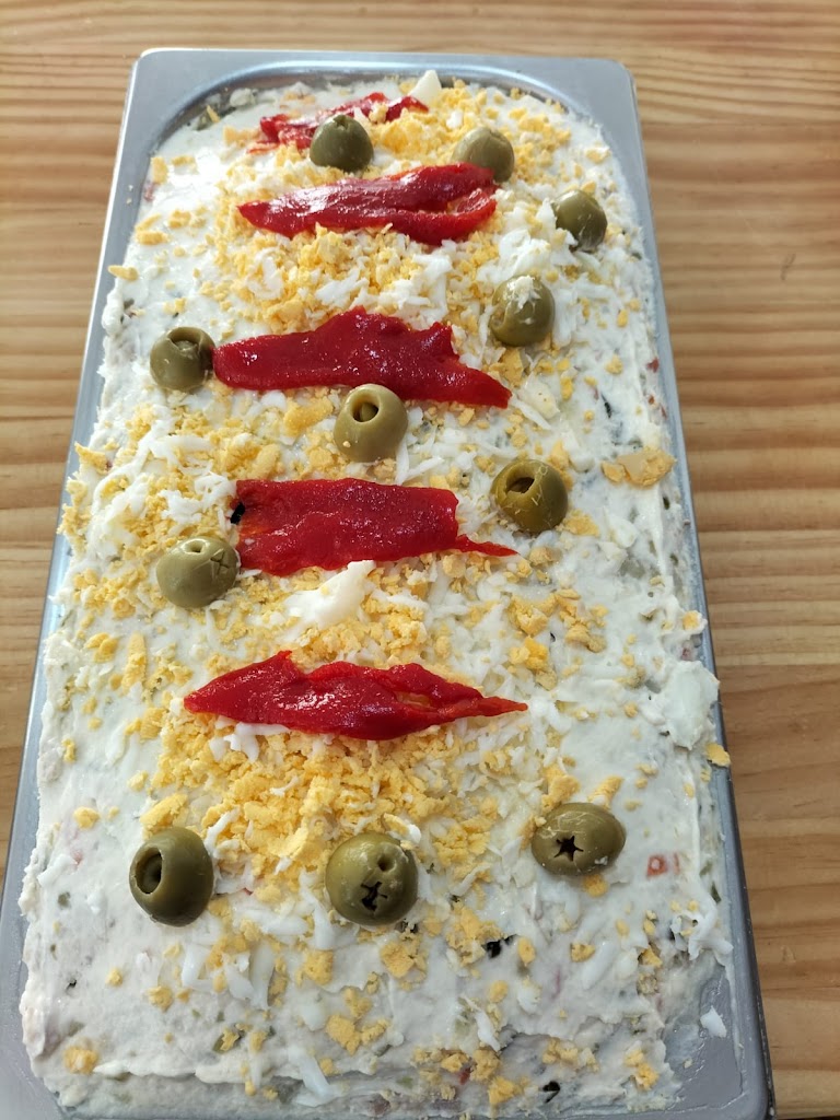 Bar Waikiki — Comida y bebida
