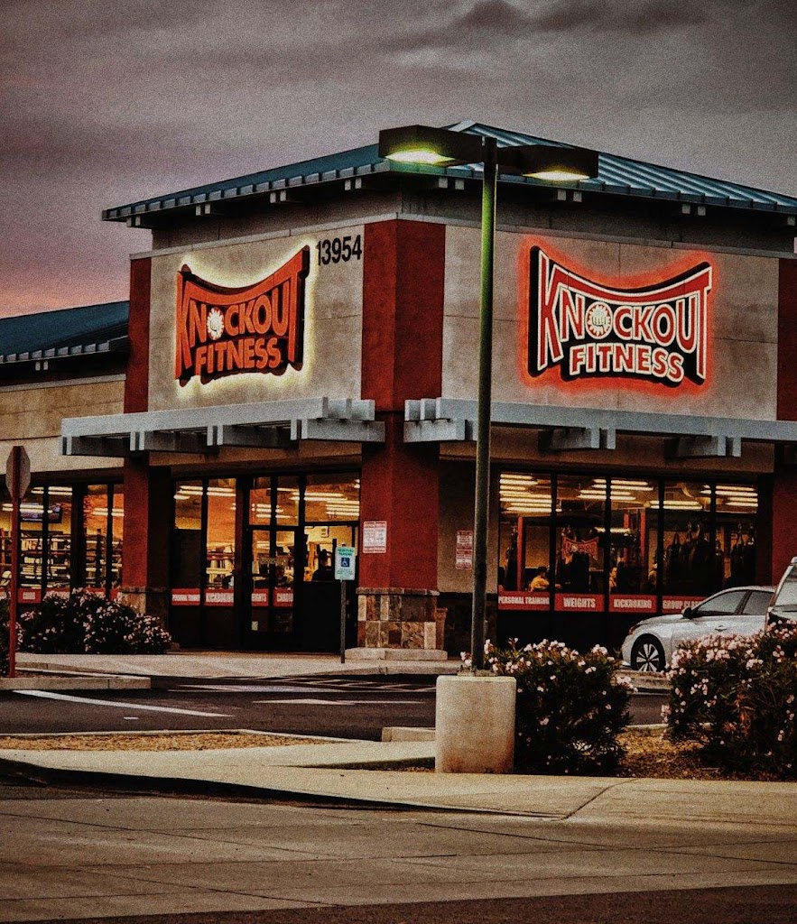  Knockout Fitness- Surprise