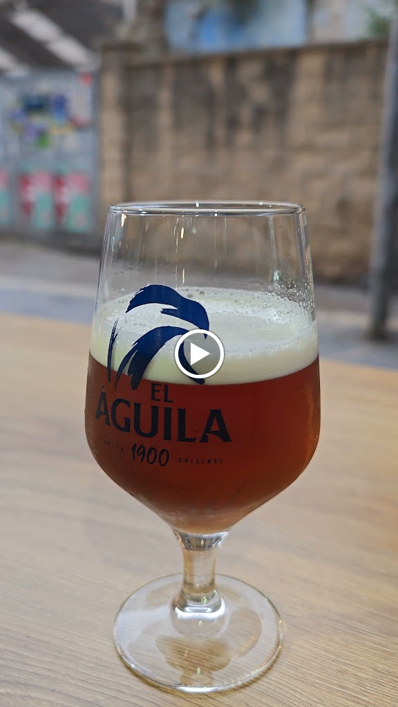 Restaurante La lecheria de castro — Videos