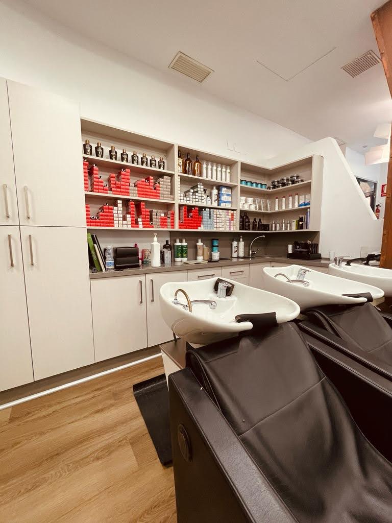 Peluqueria y Estetica Emfri — Del propietario