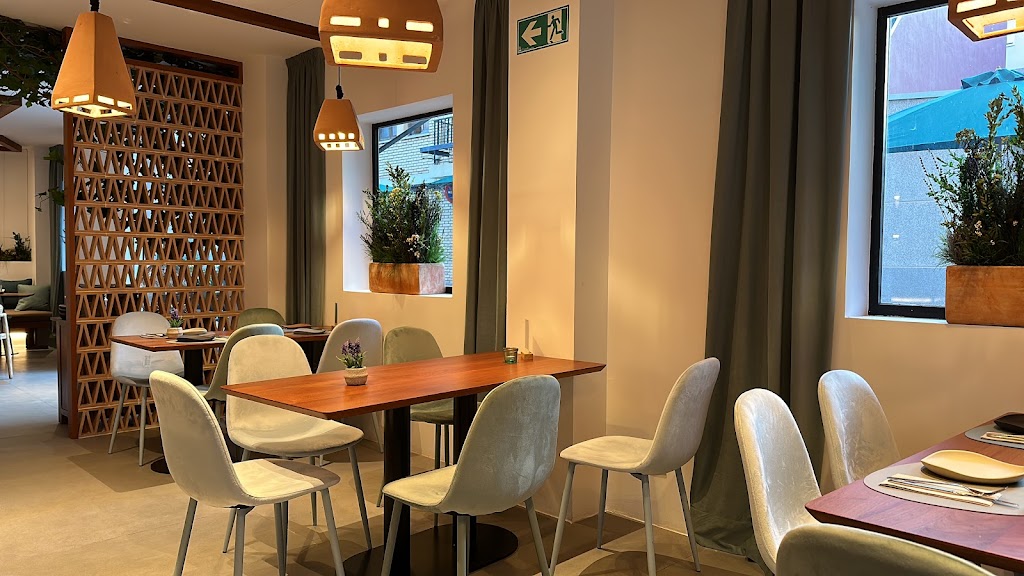 Bregor Gastroclub — Ambiente