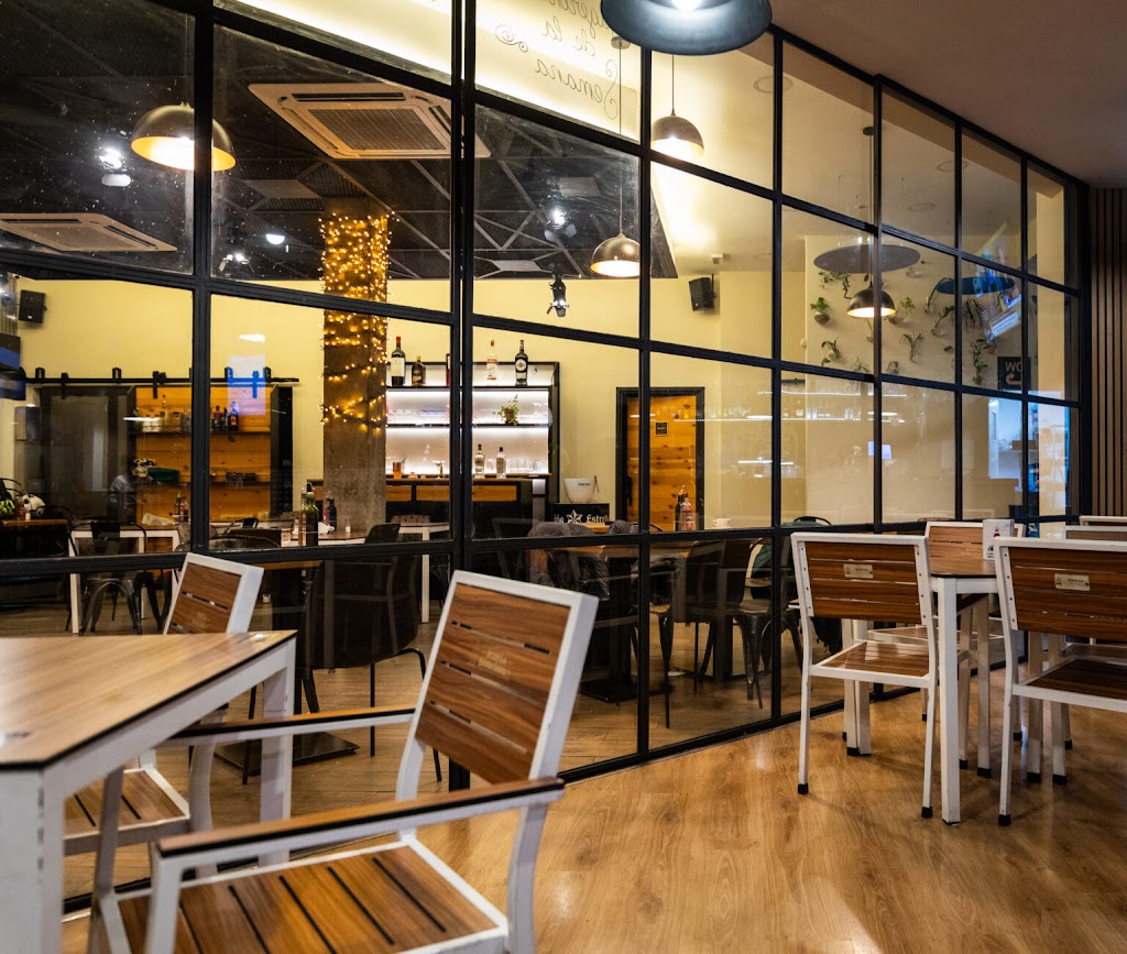 La Gola (Comer y Beber) — Ambiente