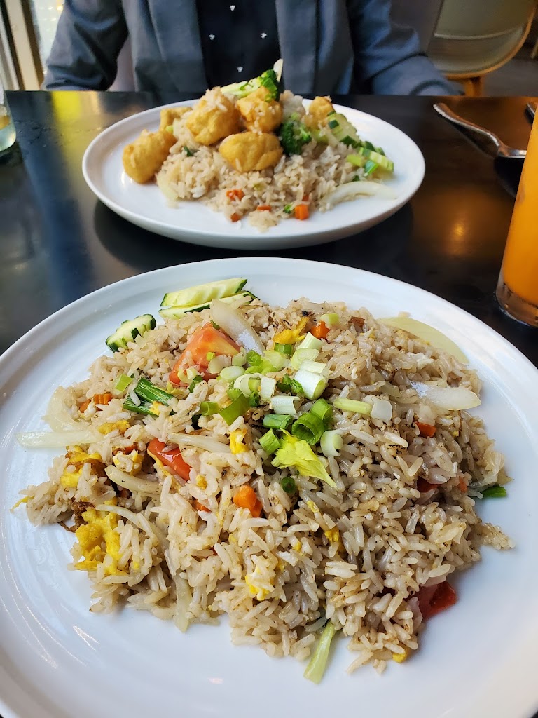 Thai Treasure Restaurant and Bar