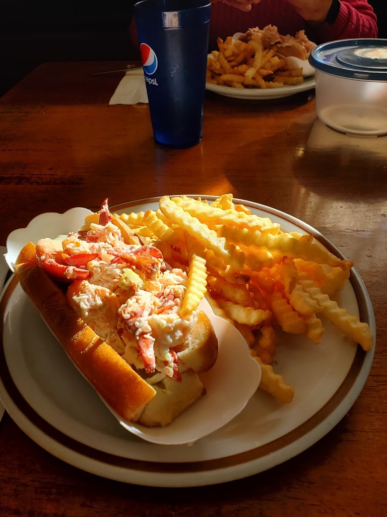 Lobster roll