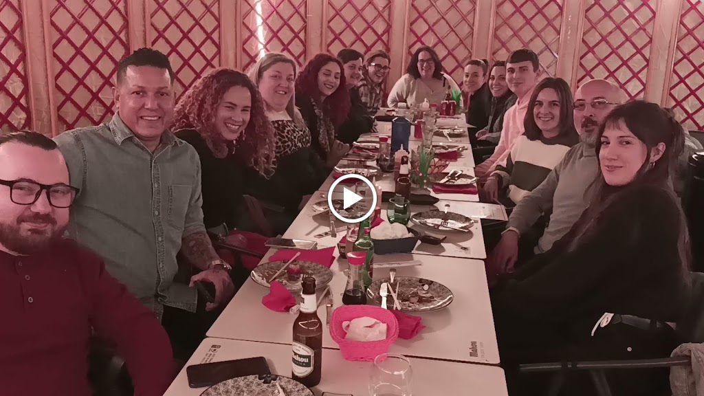 Mis sushi restaurante y cafeteria — Ambiente