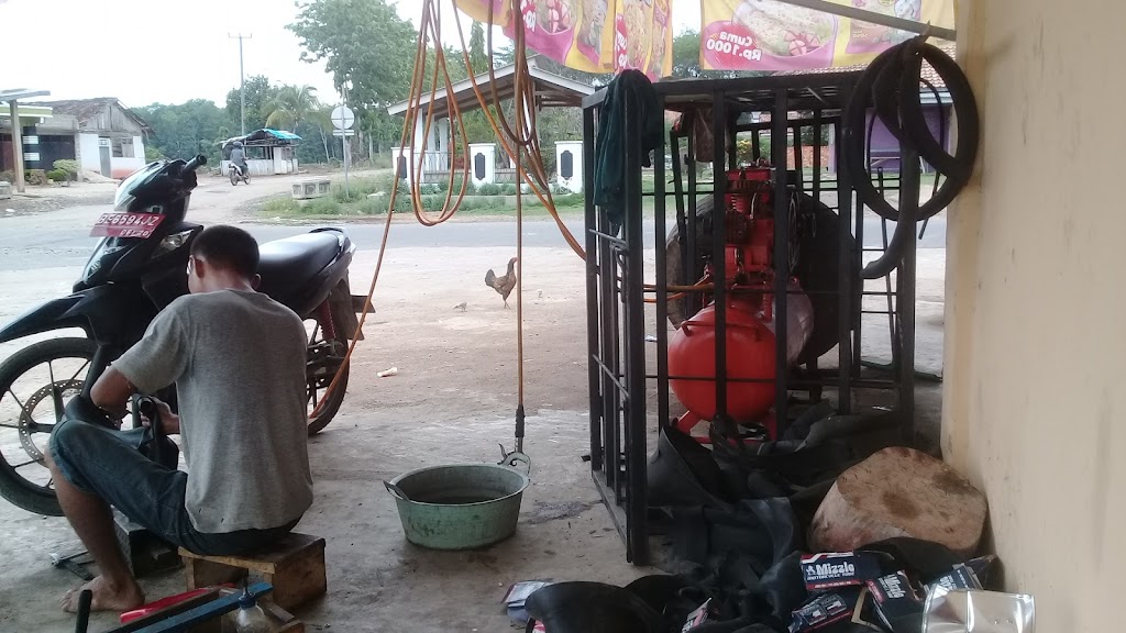 Bengkel Damhori