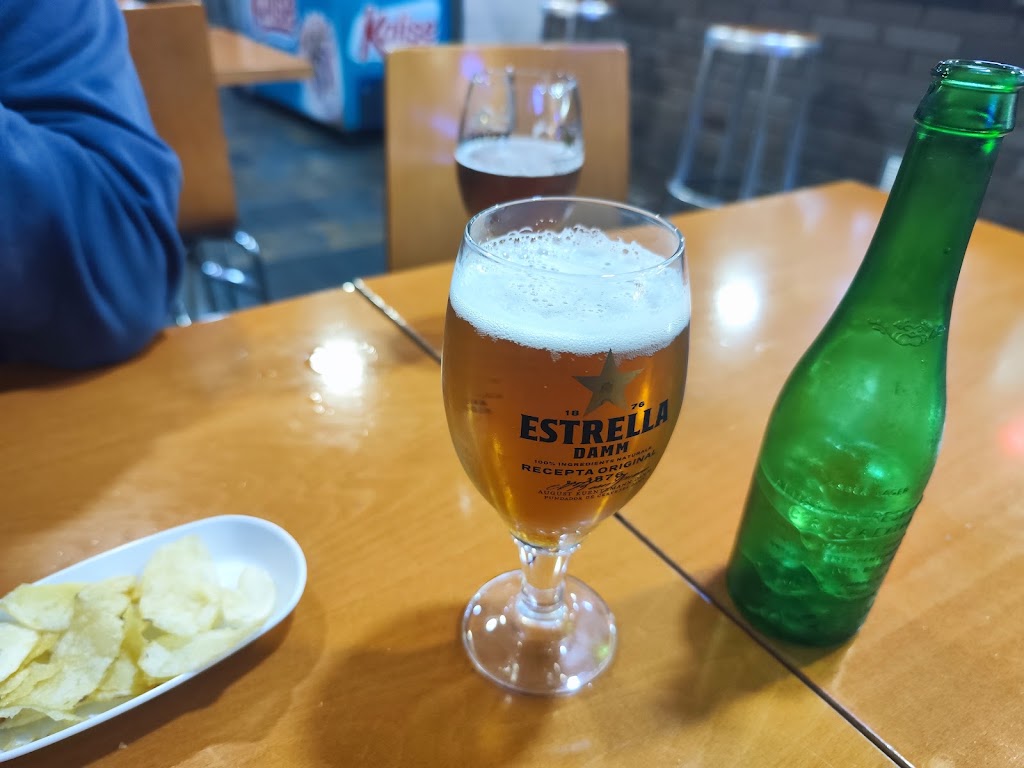Bar Parentesis — Comida y bebida