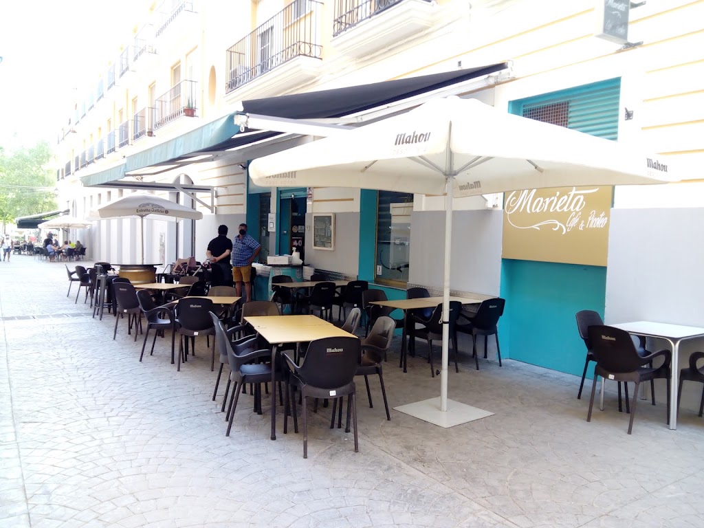 Marieta Villena — Ambiente