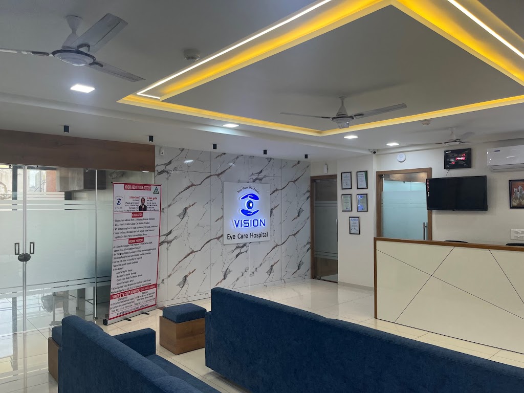 Vision Eye Care Hospital Chandkheda Dr Vaibhav Sutaria