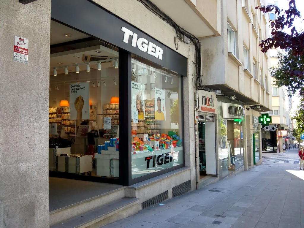 Flying Tiger Copenhagen (Santiago de Compostela)