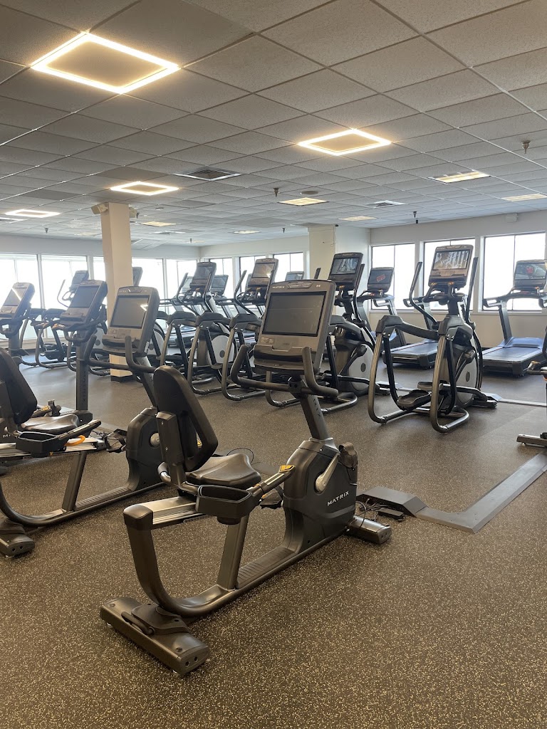  Longfellow Wellesley Tennis & Health Club