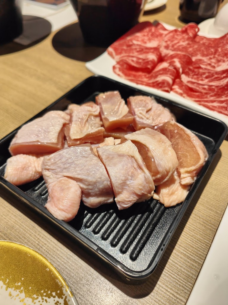 鞍鍋物涮涮鍋(原肉肉多) 的照片
