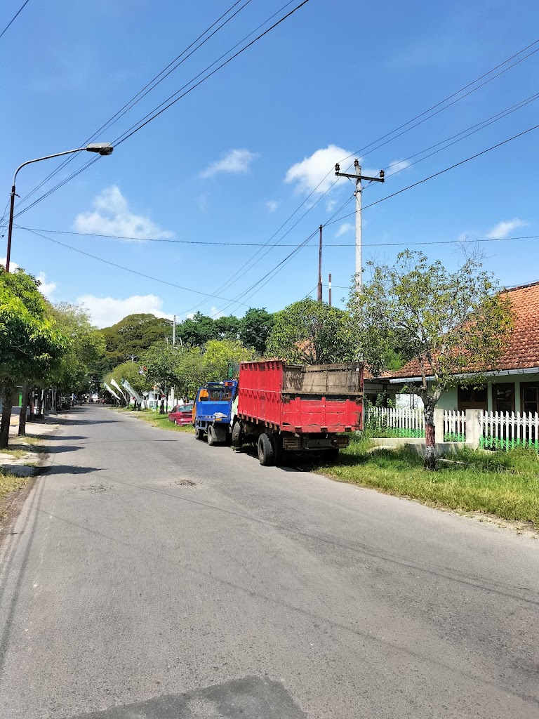 Derek mobil Sragen& towing sragen