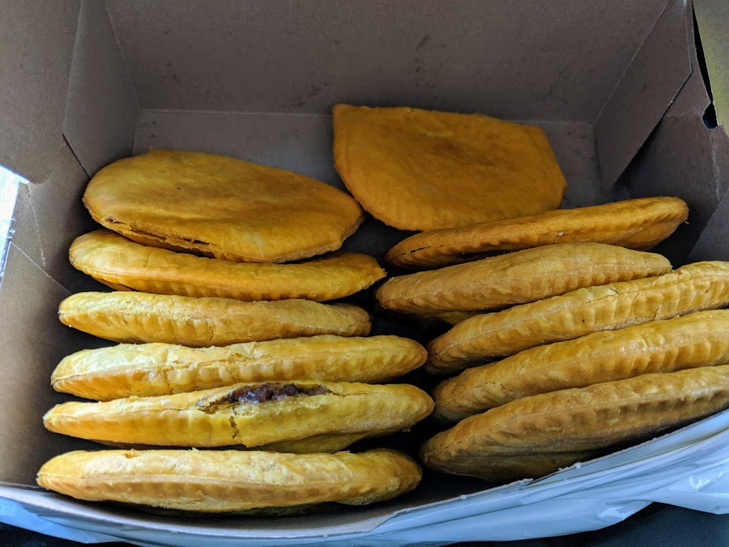 Tinnels West Jamaican Cuisine in Etobicoke
