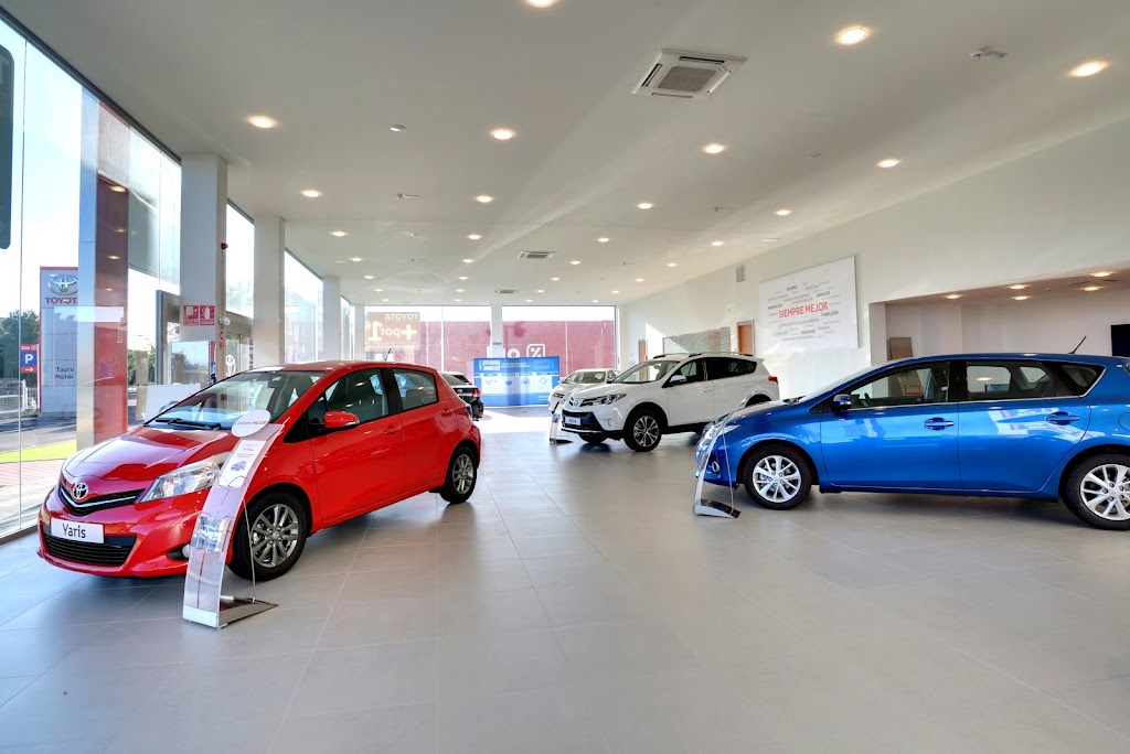Concesionario Oficial TOYOTA - Japoauto — Interior