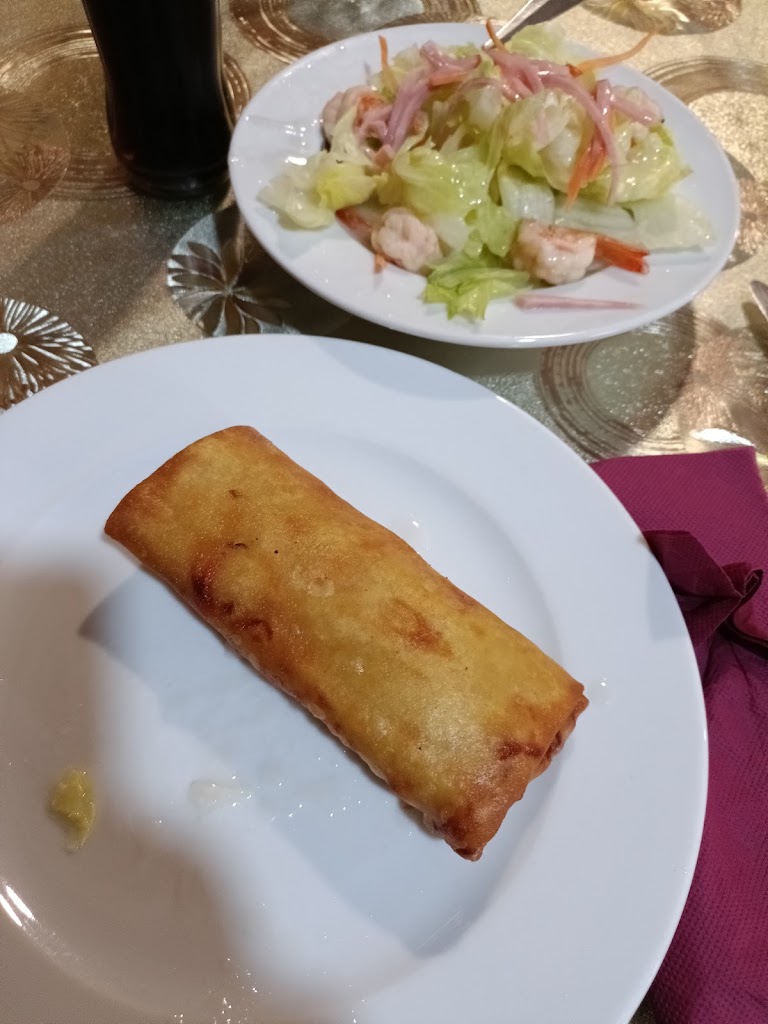 Restaurante Chino Hong Kong — Comida y bebida
