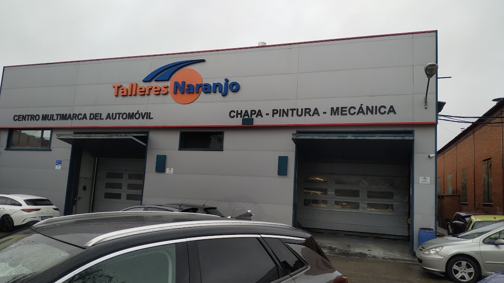 Talleres Naranjo — Exterior