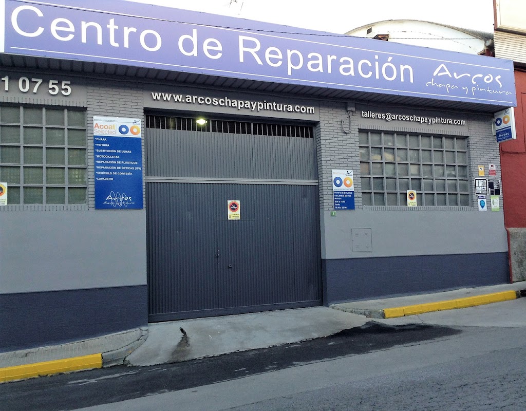 Centro de reparacion Arcos chapa y pintura — Exterior