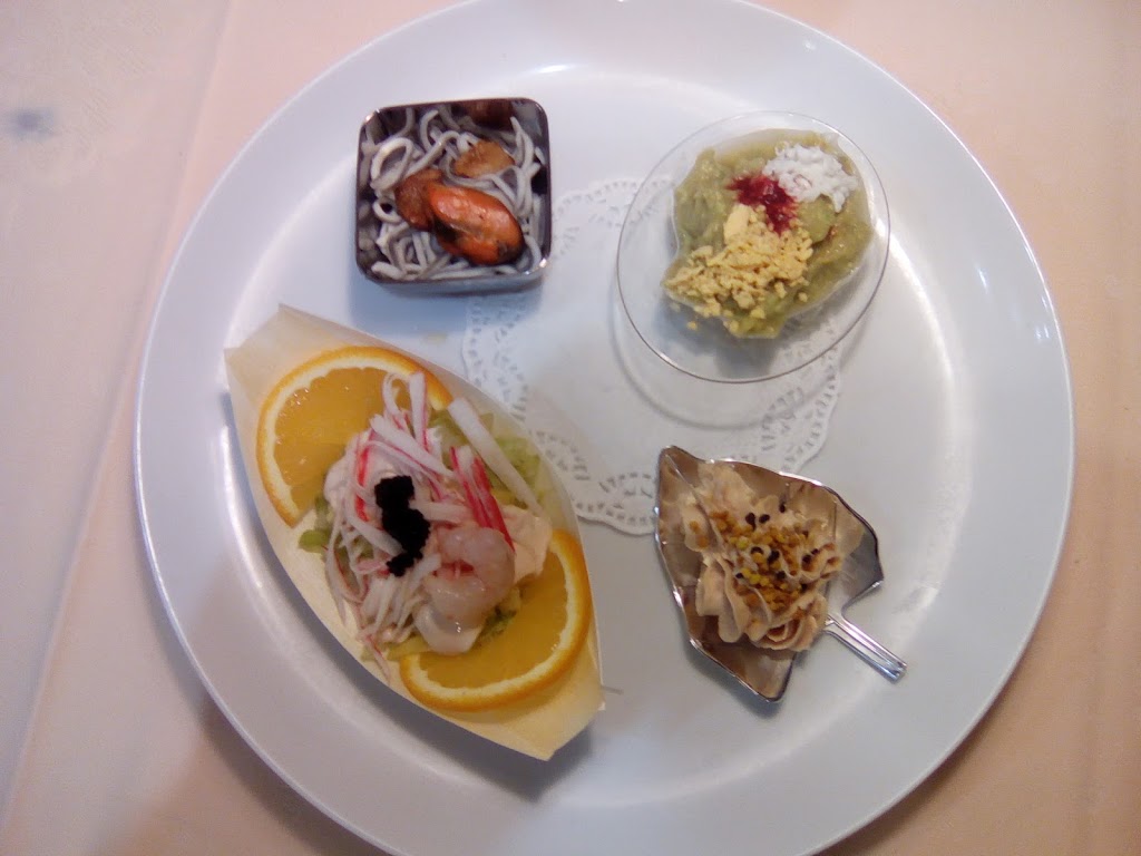 Samaranch Park — Comida y bebida
