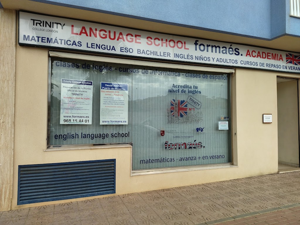 ACADEMIA FORMAES. LANGUAGE SCHOOL