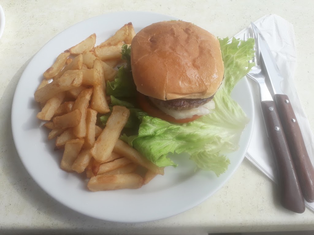 Torviscas Pool Bar / Restaurant — Papas fritas