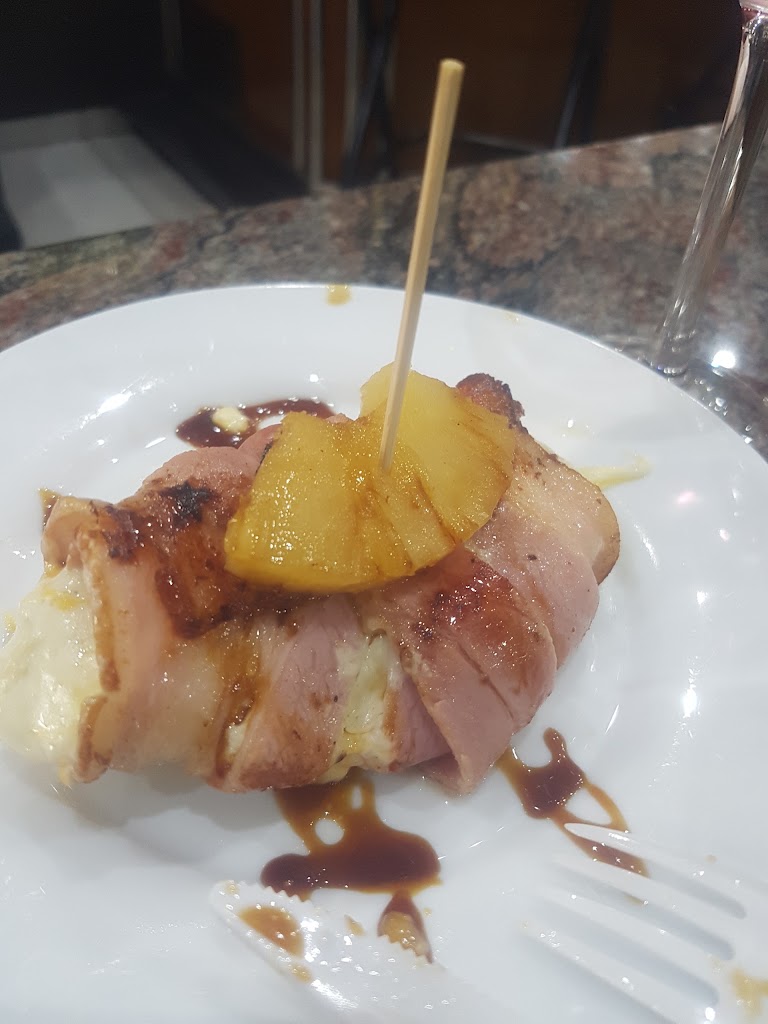 Cafeteria Cerveceria Portobello — Comida y bebida