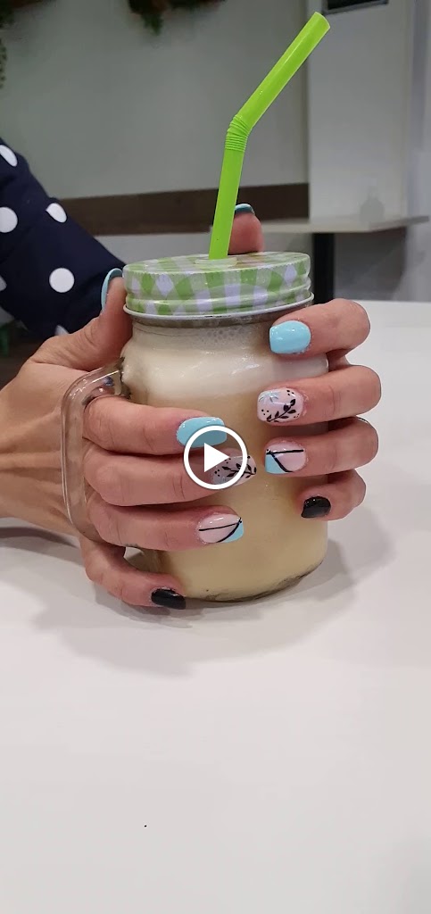 Cafeteria Tres Cuarenta — Videos