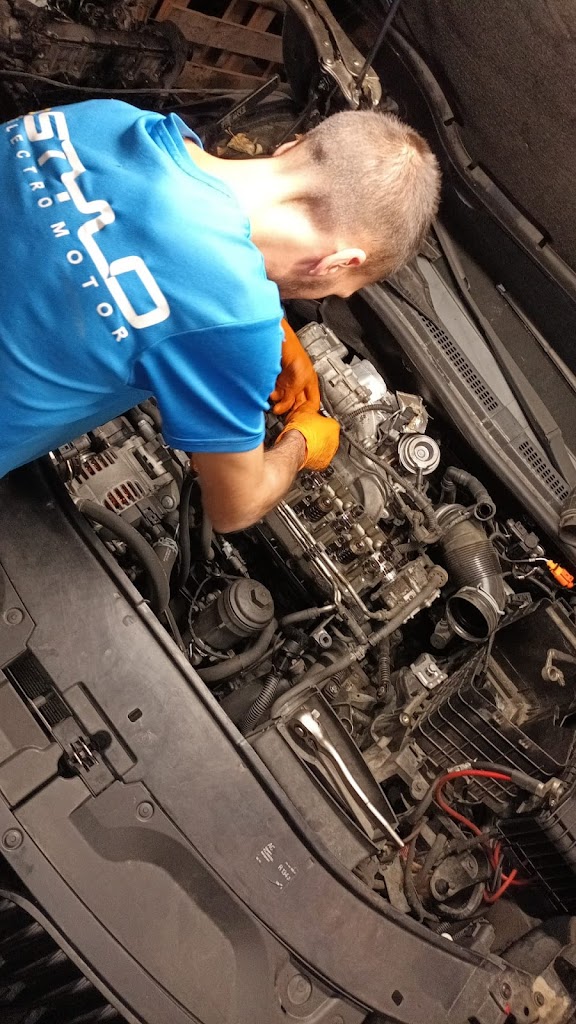 Taller STYLO ELECTROMOTOR vehiculo convencional , hibrido y electrico.