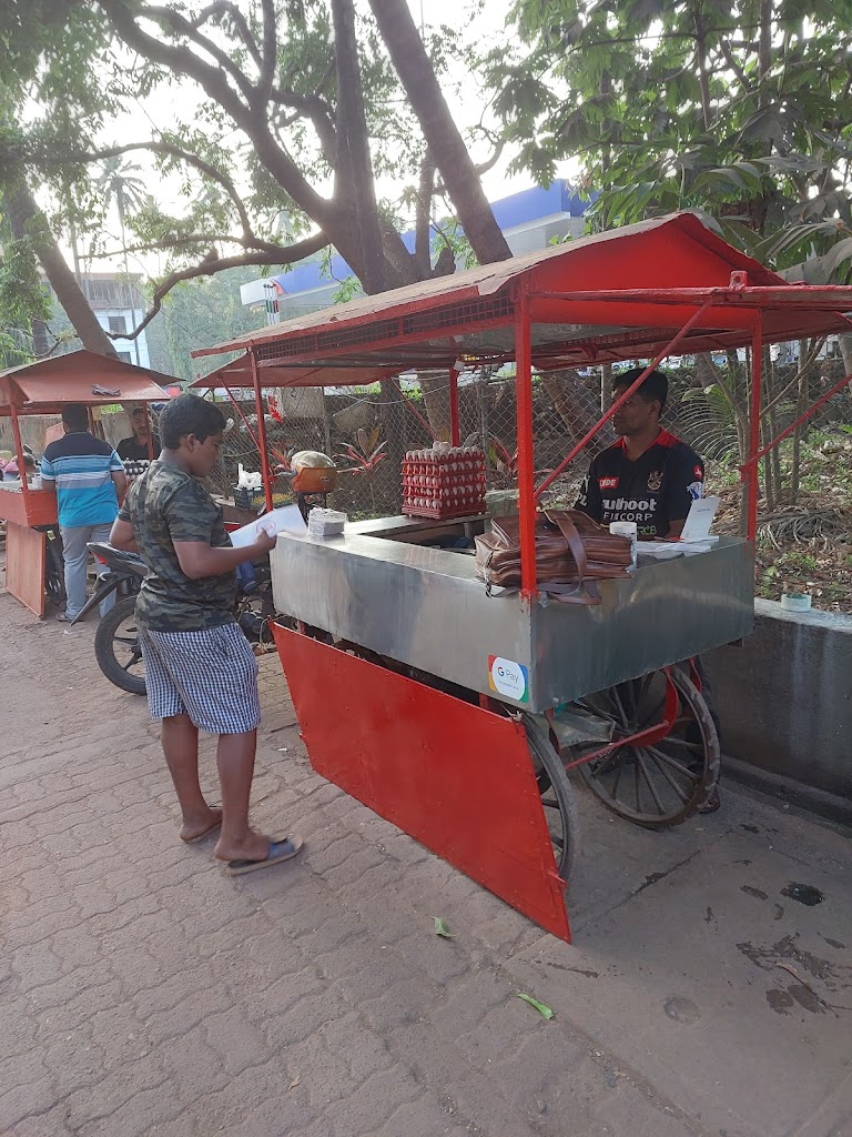 Pradeep Ross Omlette Center