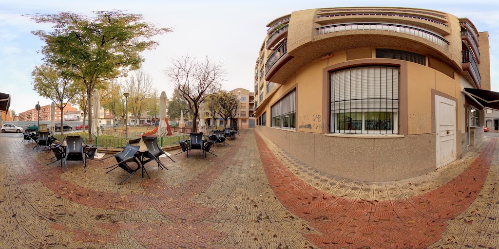 Cafe Unai — Street View y 360deg