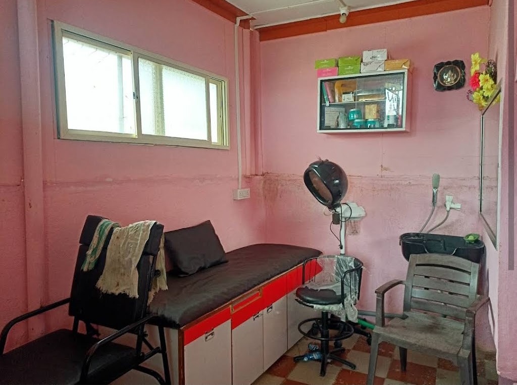 Swamini Beauty Parlour