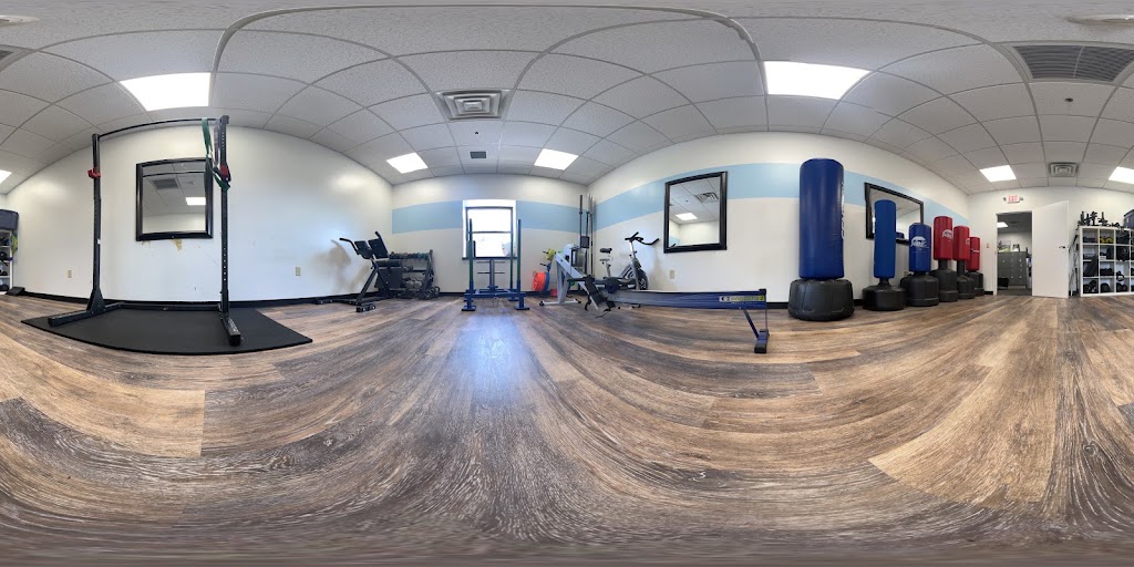  DawnsHere Female Fitness & Barbell Club