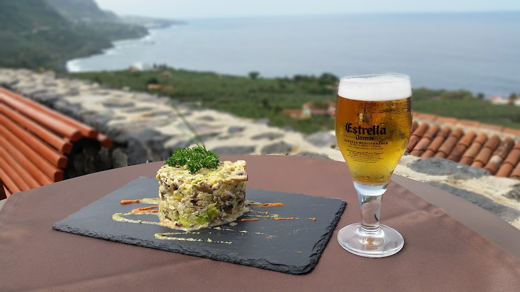 Restaurante Mirador de San Pedro — Comida y bebida