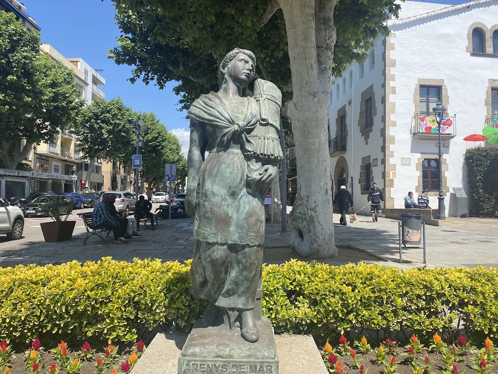 Monumento de la encajera