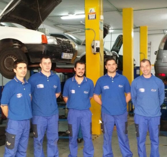 Taller mecanico Las Palmas - PMR Automocion | SPG Talleres — Del propietario