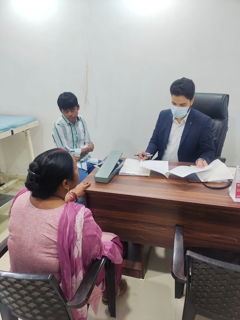 Dr. Dr Aftab Ahmed Mbbs Md Cardio Diabetes And Chest Specialist Expert In Rheumatology Consultant Gmc Jammu