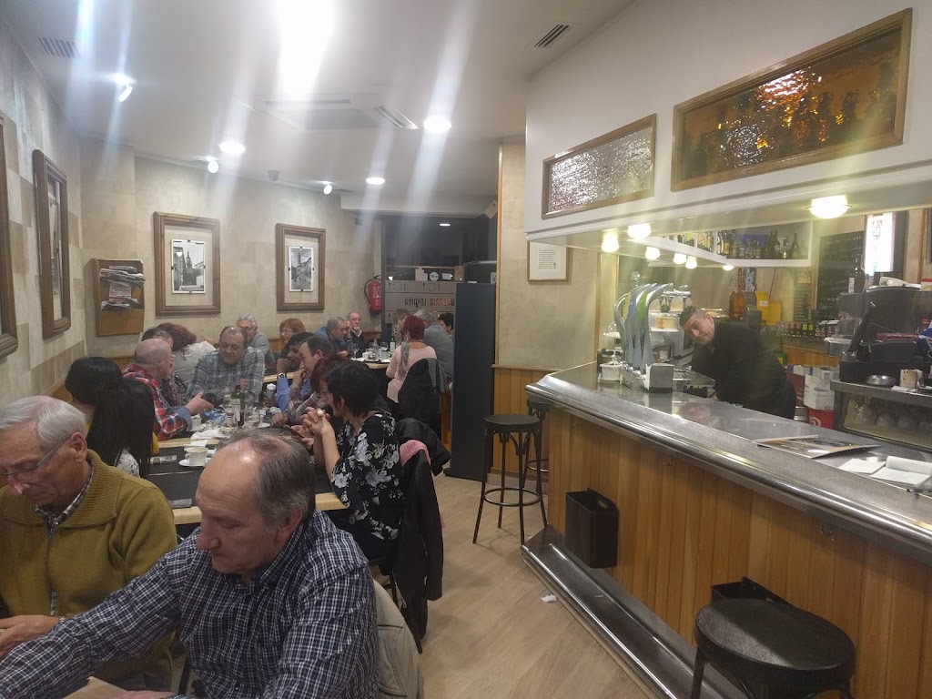 Cafeteria "Lovaina" — Ambiente