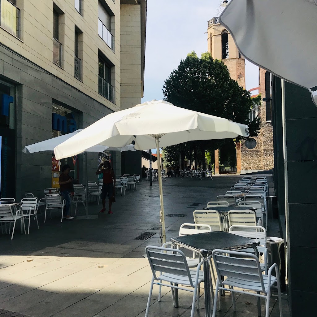El Spot — Ambiente