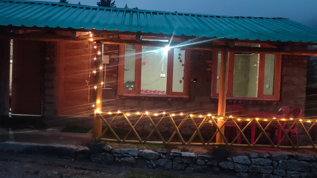 Raj Gunda Cafe Camping