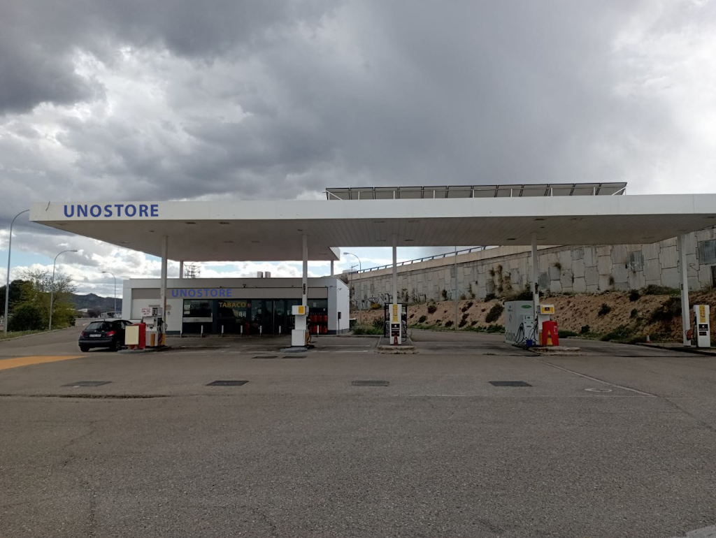 Gasolinera Unostore — Estacion de servicio