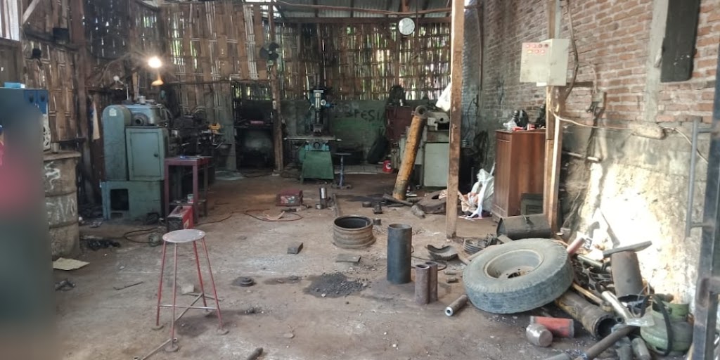 Wari Motor Bengkel Mobil