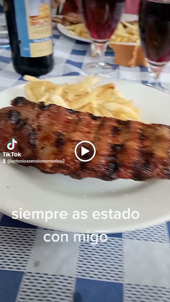 Hostal Restaurante La Canada — Videos