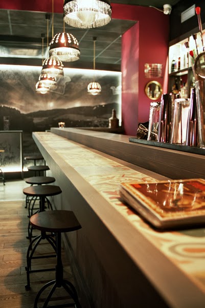 ELS PAGESOS * MUSIC BAR — Ambiente