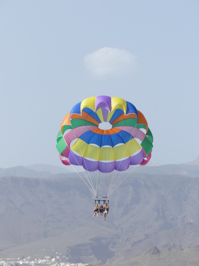 Parasailing Tenerife - Aj Fly Water sports
