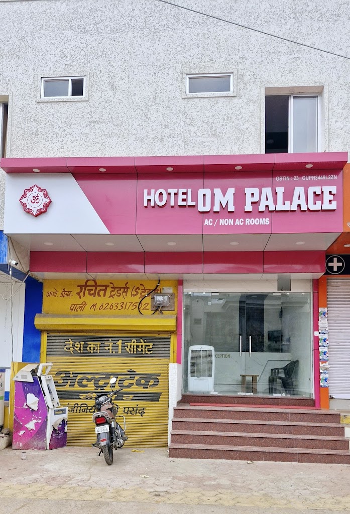 Hotel Om Palace