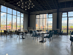 64d0b1492141336cb4cf6b4c 的照片