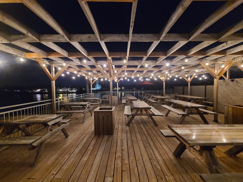 Restaurant del Paradiso (Belmont Pizzeria) in Mont-Saint-Hilaire