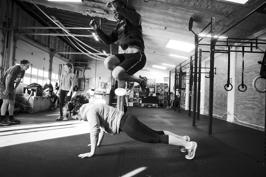  VashonStrong Strength and Conditioning