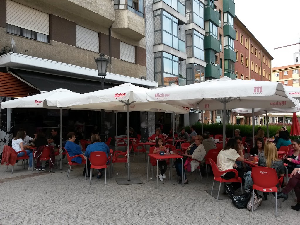 Cafe Debora — Ambiente